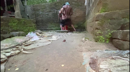 جميلة بنجلاديش بهابي Chudlam في المطر