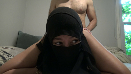 الفتيات العربيات أول مرة الشرج