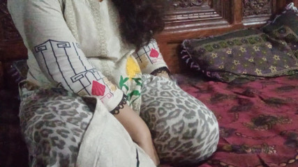 مارس الجنس مع ستيبونتي المتعطشة للديك مع الجسم الساخن