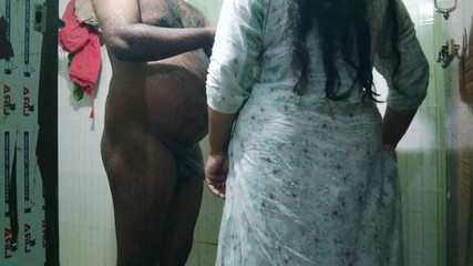 استوديو نورا