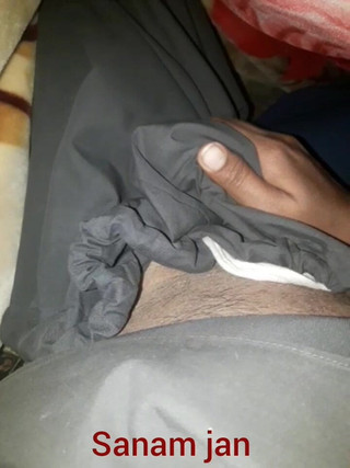 فتاة باكستانية تمارس الجنس مع صديقها في الليل